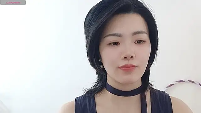 Snapshot of Nikishine chatting on 05/18/26, 05:02 Nikishine online show from 05/18/26, 05:02