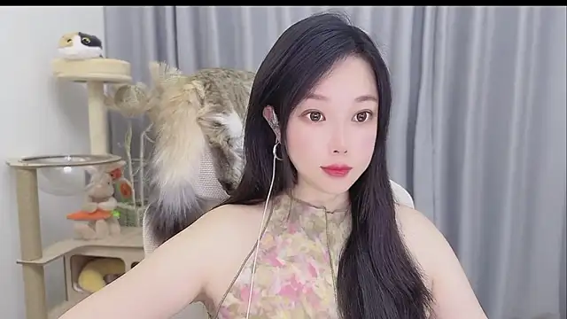Yumi yuni online show from 05/23/26, 12:26