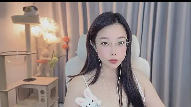 Yumi yuni online show from 05/10/26, 03:03