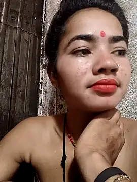 Sonali Bendre online show from 03/25/26, 02:44