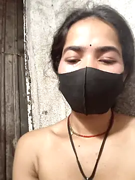 Sonali Bendre online show from 04/13/26, 02:10