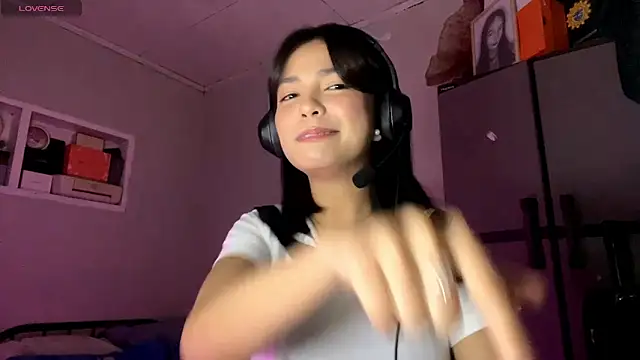 ConstancePorrini online show from 02/03/26, 03:28