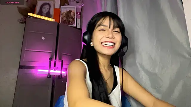 ConstancePorrini online show from 03/01/26, 01:00