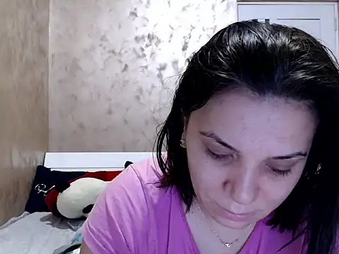 Snapshot of LorraGrey chatting on 02/11/26, 04:23 LorraGrey online show from 02/11/26, 04:23