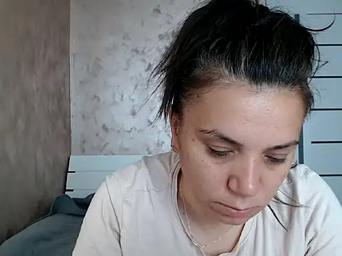 LorraGrey online show from 05/31/26, 03:56