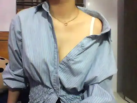 NinaKey online show from 03/28/26, 08:37