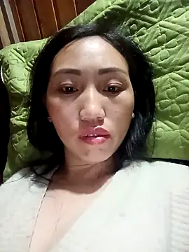 hot-luna- online show from 04/02/26, 07:53