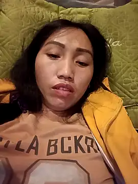 hot-luna- online show from 05/11/26, 12:28