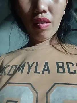 hot-luna- online show from 05/27/26, 02:02