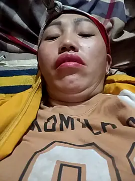 Snapshot of hot-luna- chatting on 02/09/26, 09:02 hot-luna- online show from 02/09/26, 09:02