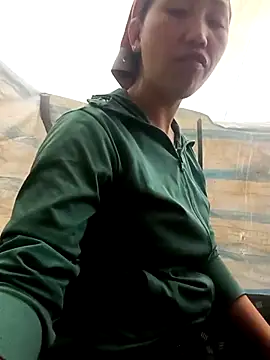 Snapshot of hot-luna- chatting on 02/23/26, 12:56 hot-luna- online show from 02/23/26, 12:56