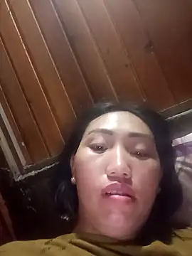 hot-luna- online show from 03/25/26, 10:52