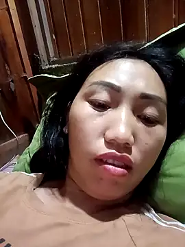 hot-luna- online show from 03/26/26, 11:02