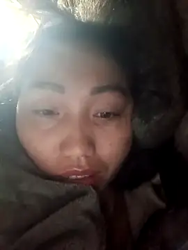 hot-luna- online show from 03/10/26, 10:14