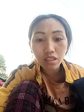 hot-luna- online show from 03/26/26, 10:57