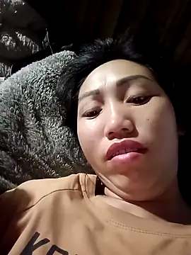 hot-luna- online show from 03/09/26, 09:51