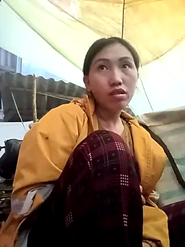 hot-luna- online show from 03/15/26, 10:55