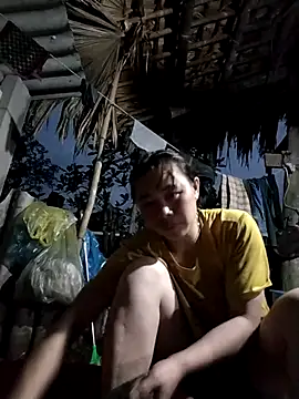 Snapshot of Bella-222 chatting on 02/24/26, 11:22 Bella-222 online show from 02/24/26, 11:22