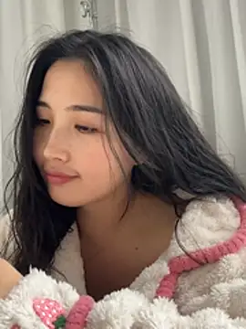 mimi-love13 online show from 03/01/26, 06:02