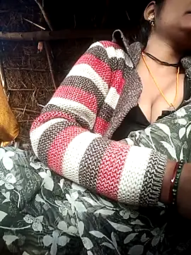 Hotty raghni online show from 02/09/26, 03:04