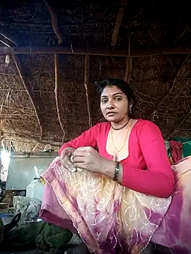 Hotty raghni online show from 02/06/26, 05:03