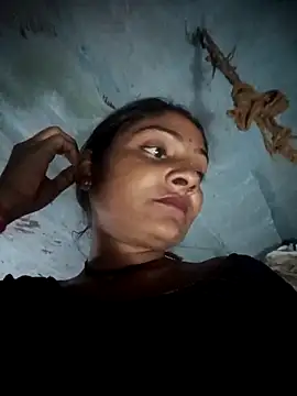 Hotty raghni online show from 02/16/26, 03:10