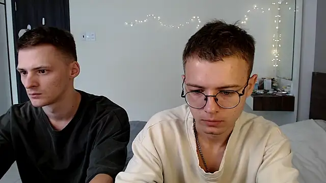 NikiKerryCum online show from 05/20/26, 04:20