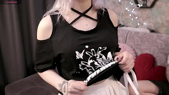 Yunakiss online show from 05/20/26, 01:08