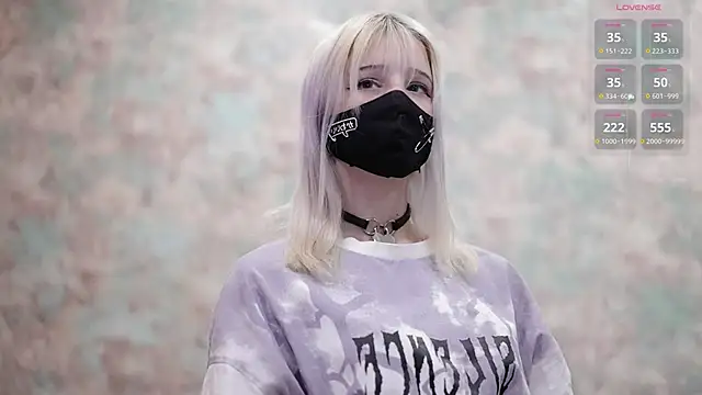 Snapshot of Yunakiss chatting on 02/24/26, 07:37 Yunakiss online show from 02/24/26, 07:37