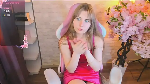 Caroline Desire  online show from 05/23/26, 08:24