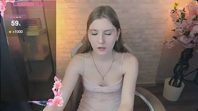 Caroline Desire  online show from 04/15/26, 11:27