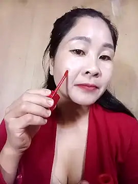 Snapshot of Dunk-namic chatting on 02/21/26, 06:37 Dunk-namic online show from 02/21/26, 06:37