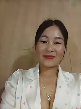 Snapshot of Dunk-namic chatting on 05/18/26, 08:52 Dunk-namic online show from 05/18/26, 08:52