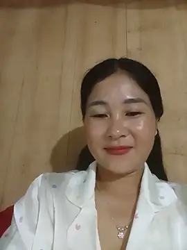 Snapshot of Dunk-namic chatting on 06/22/26, 01:41 Dunk-namic online show from 06/22/26, 01:41