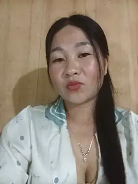 Snapshot of Dunk-namic chatting on 06/26/26, 04:57 Dunk-namic online show from 06/26/26, 04:57