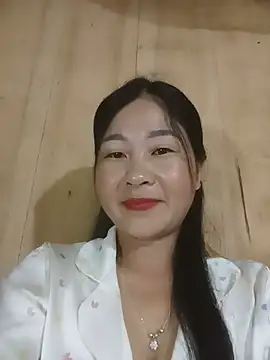Snapshot of Dunk-namic chatting on 06/28/26, 10:38 Dunk-namic online show from 06/28/26, 10:38
