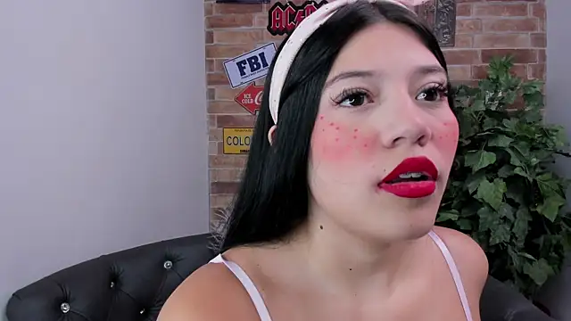 foxy vera online show from 04/13/26, 11:03