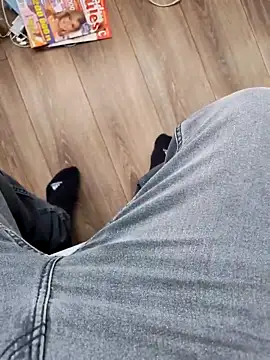 latya111 online show from 02/09/26, 02:04