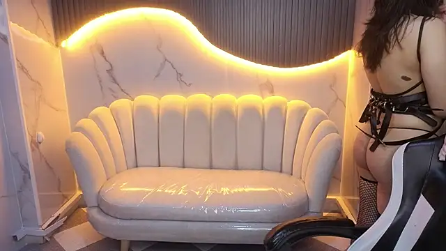 Valerie moon b online show from 02/28/26, 01:22