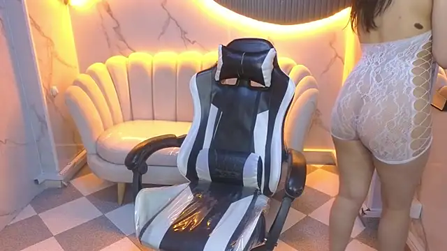 Valerie moon b online show from 03/21/26, 12:53