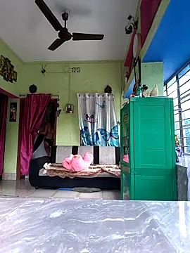 Mahira06 online show from 04/17/26, 05:43