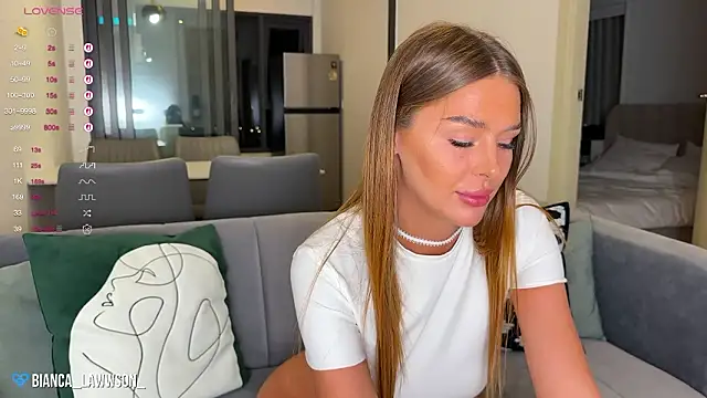 Snapshot of bianca_lawwson_ chatting on 02/21/26, 04:53 bianca lawwson online show from 02/21/26, 04:53