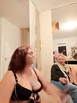 pulpeuse64 online show from 03/07/26, 10:26