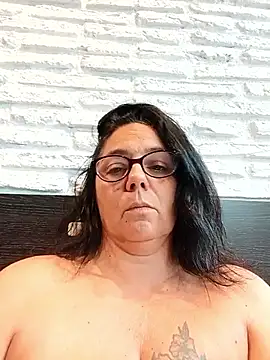 Snapshot of pulpeuse64 chatting on 06/10/26, 10:27 pulpeuse64 online show from 06/10/26, 10:27