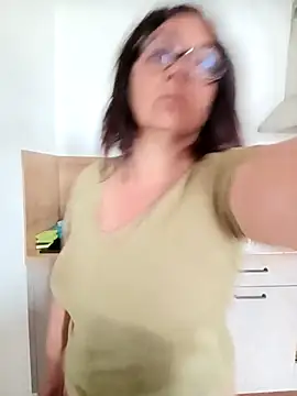 pulpeuse64 online show from 03/25/26, 08:35