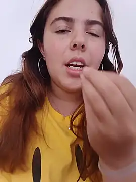 lyss muller online show from 06/26/26, 07:20