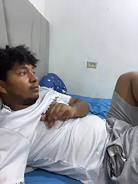 Snapshot of Danny_black11 chatting on 02/13/26, 05:57 Danny black11 online show from 02/13/26, 05:57