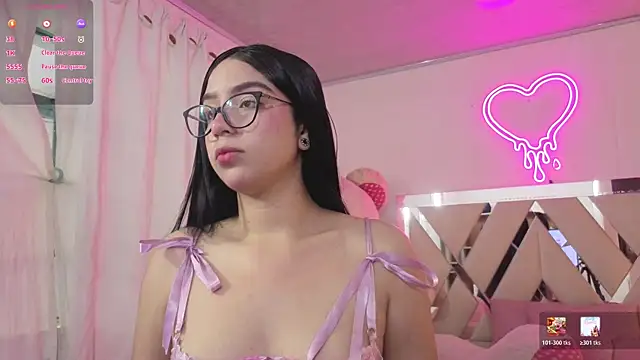 Snapshot of MILAH_TAY chatting on 05/19/26, 11:50 MILAH TAY online show from 05/19/26, 11:50