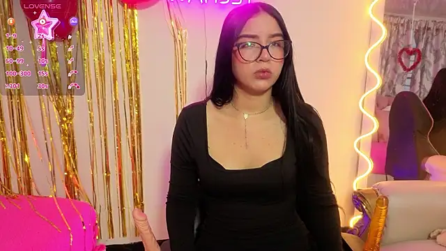 Snapshot of MILAH_TAY chatting on 02/26/26, 11:43 MILAH TAY online show from 02/26/26, 11:43