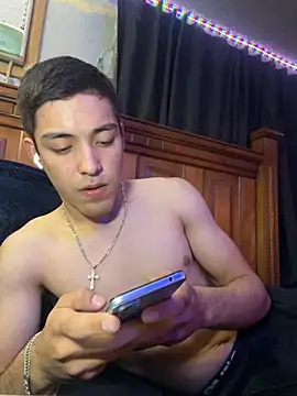 Tupapi696969q online show from 06/03/26, 04:13